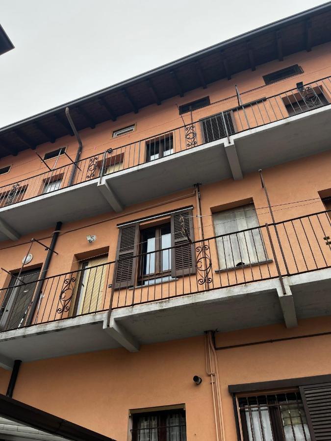 Appartamento Mirjana Cislago Exterior foto